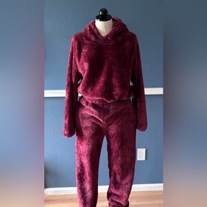 Yuki Cozy Plush Burgundy Teddy Bear Loungewear Set in Large